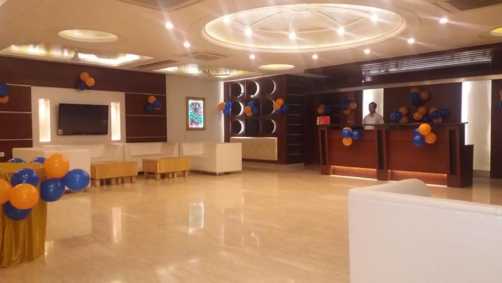 Hotel Yash Inn Mirzāpur Esterno foto