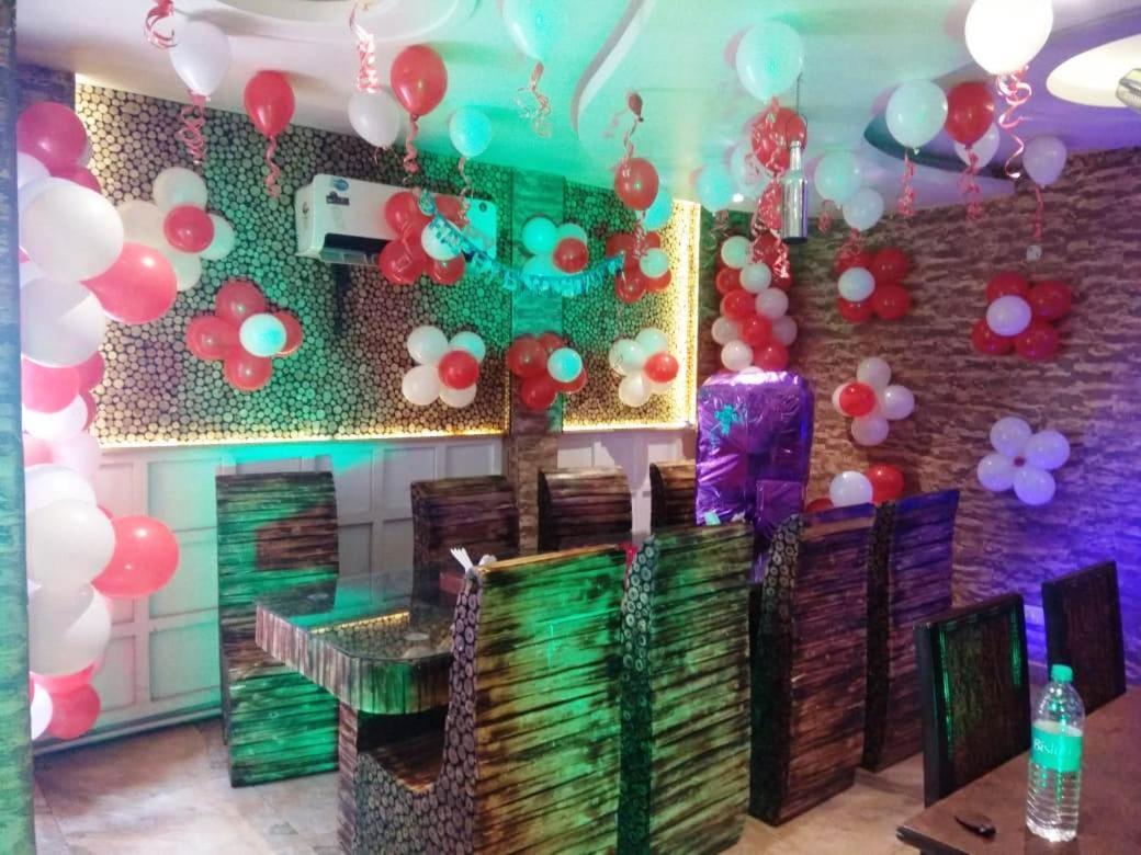 Hotel Yash Inn Mirzāpur Esterno foto
