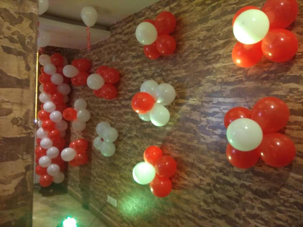 Hotel Yash Inn Mirzāpur Esterno foto
